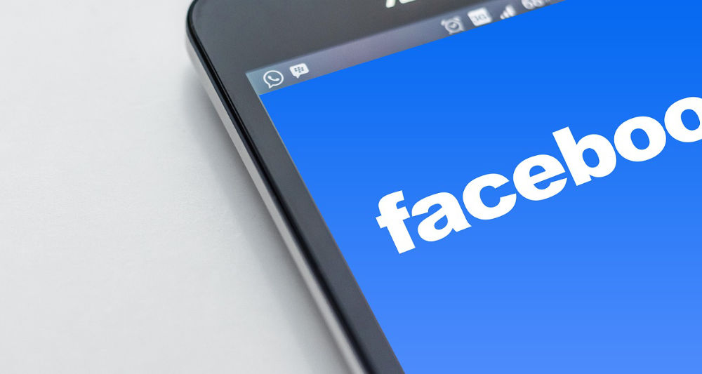 Difference Between Facebook Page and Profile – Do You Know?